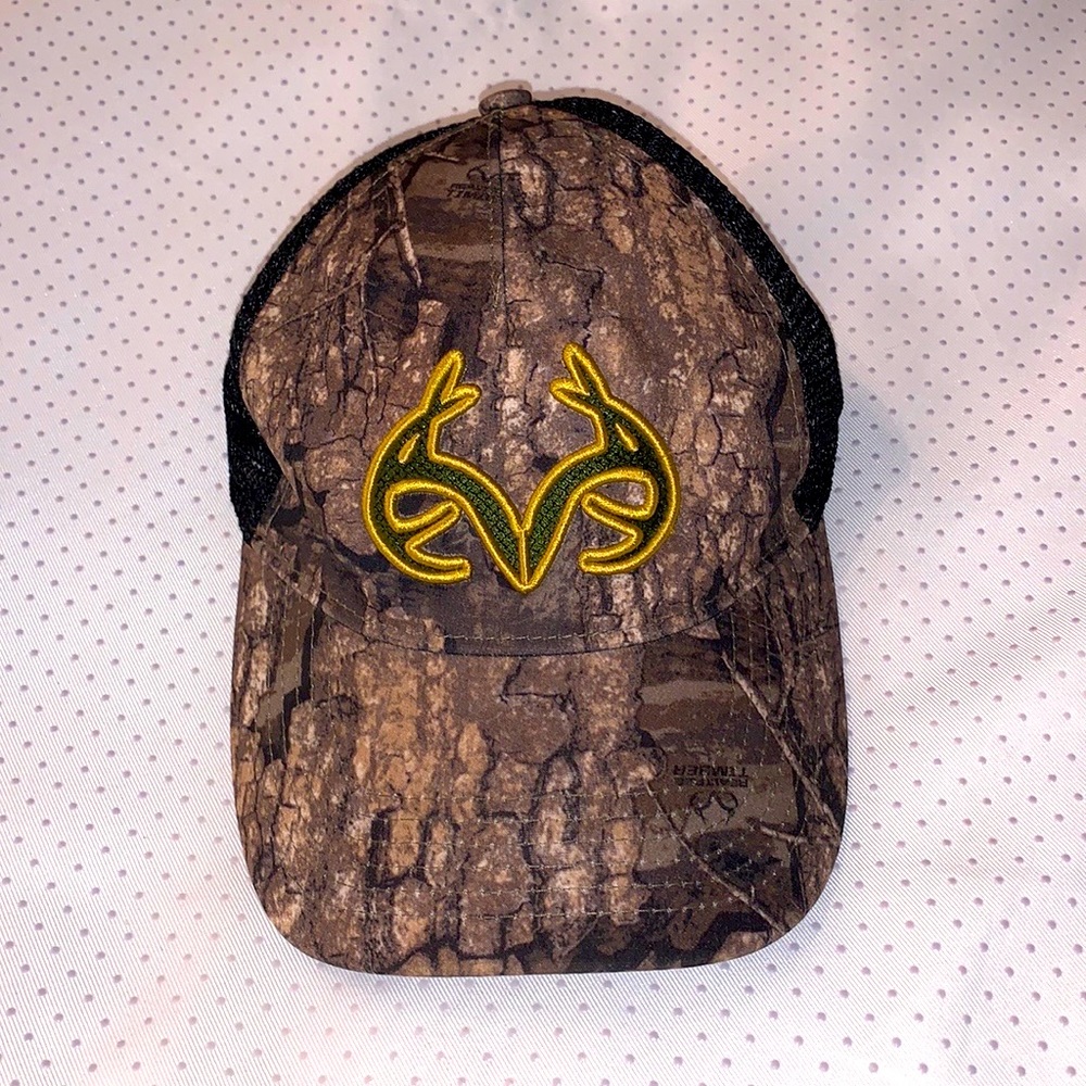 REALTREE camouflage hat with gold antlers on front mesh back elastic band L/XL - Picture 1 of 8